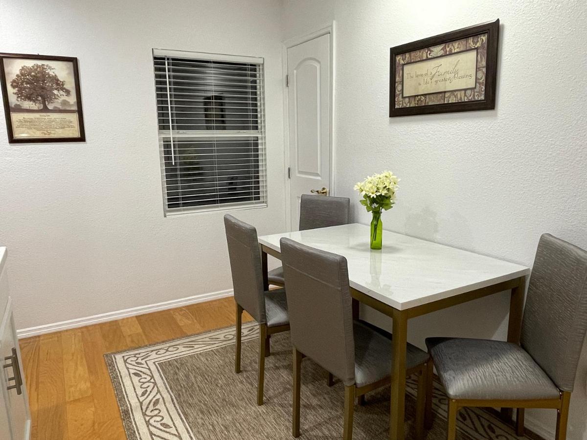 2 Bedroom Apartment ออเบิร์นเดล ภายนอก รูปภาพ